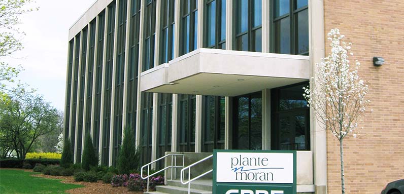 Photo of Plante Moran East Lansing office.
