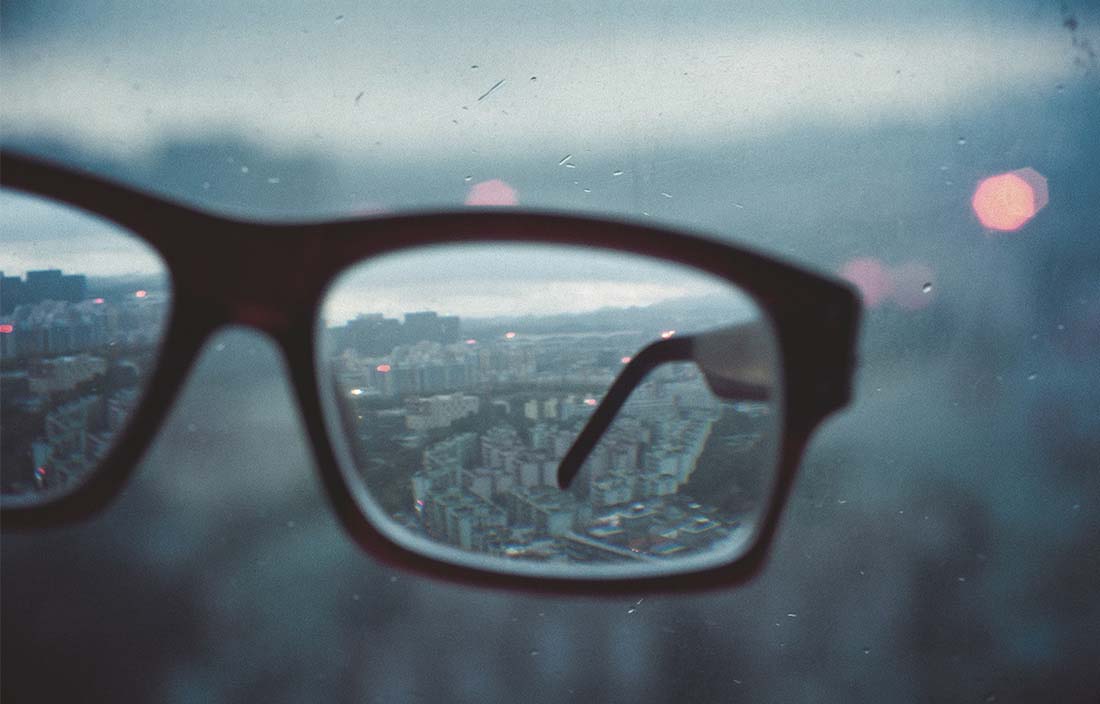 image of glasses 