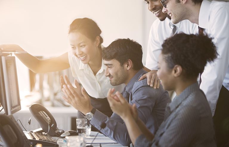 Image of team clapping