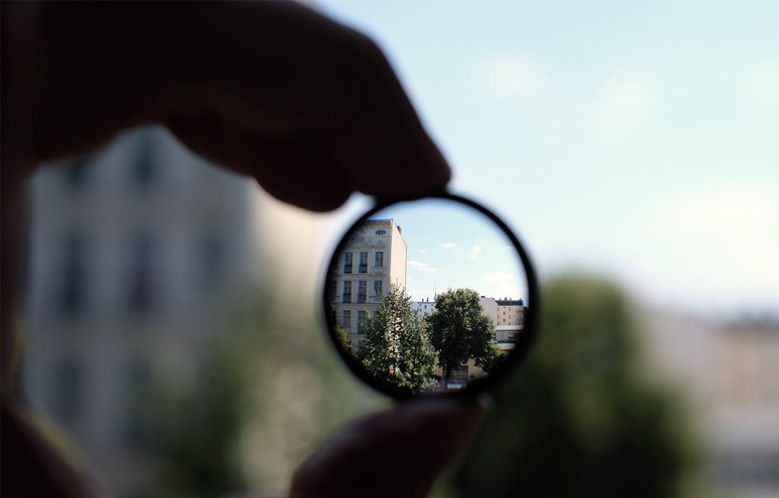 Image of building in focus