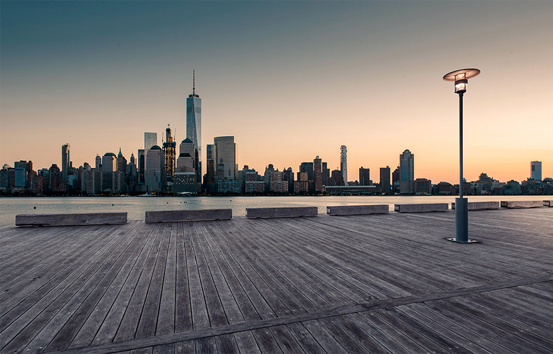 City view with pier