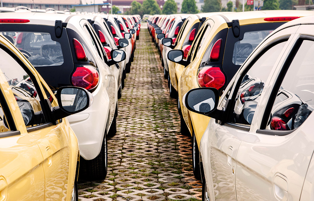 Cars in two rows