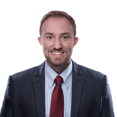 Headshot of Zach Auxter.