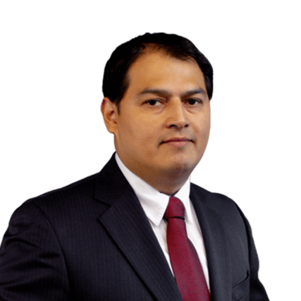 Professional photo of Luis Bonilla.
