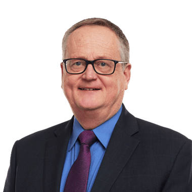 Professional photo of David Howell.