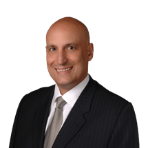 Professional photo of Lou Longo.