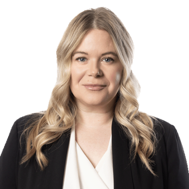 Headshot of Lesley McCarthy.