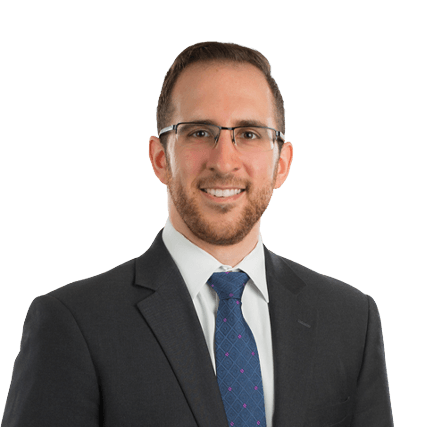 Professional photo of Val Shammami.