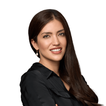 Professional photo of Karla Villergas.