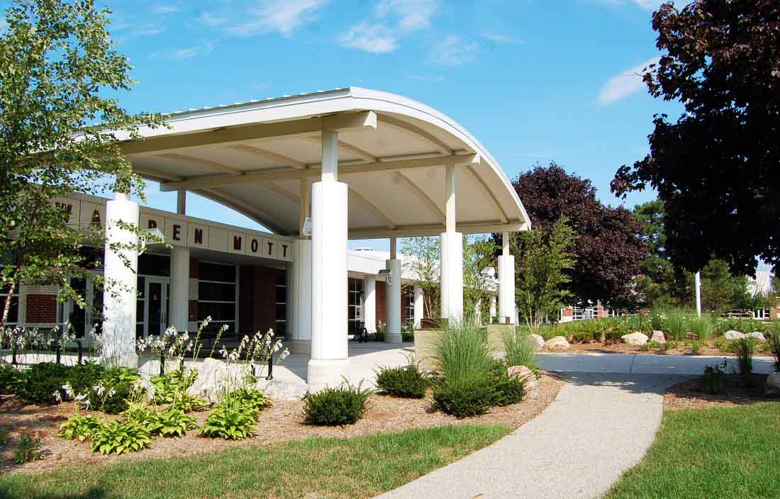 Warren Mott High School Exterior